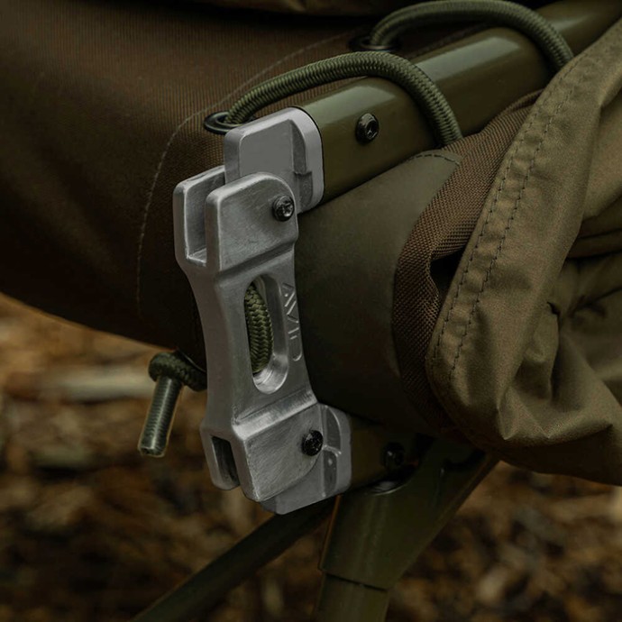 Ležaljka i Vreća za spavanje Avid Carp Benchmark Ultra X System