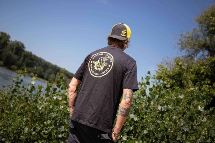 Majica Black Cat Chase Dreams Black Tee