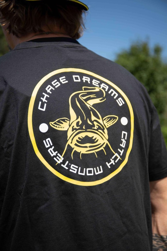 Majica Black Cat Chase Dreams Black Tee