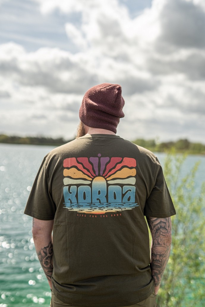 Majica Korda Dawn Vibes Tee Dark Olive