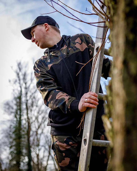 Mikina Fox LW Black/Camo Split Zip Hoody