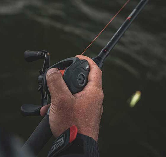 Multiplikator Rage Warrior Casting Reel (lijeva ruka)