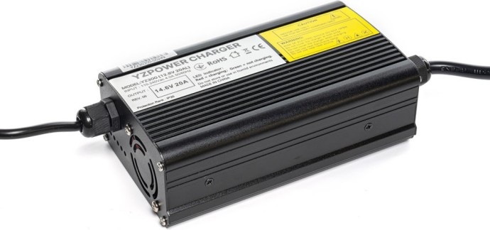 Nabíjačka MHPower pre LiFePO4 14,6V