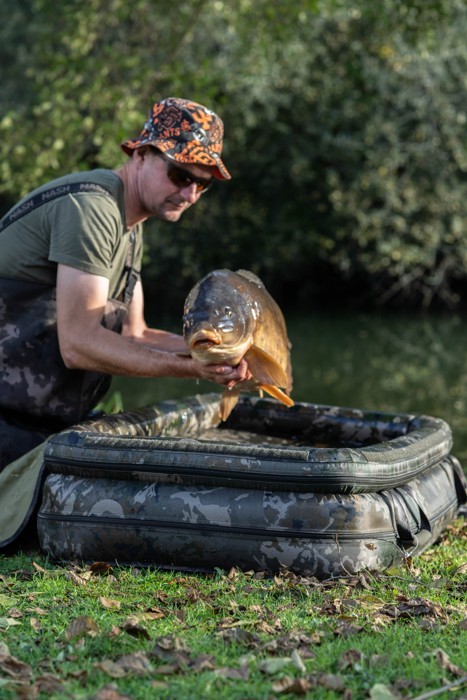 Nafukovacia podloška Nash Carp Care Air Cradle Camo
