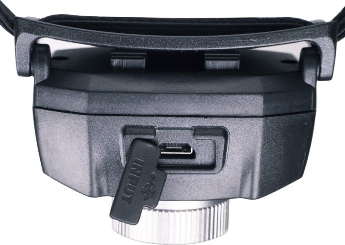 Naglavna svjetiljka Giants Fishing Headlamp LED Deluxe 300