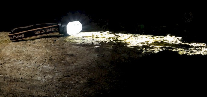 Naglavna svjetiljka Giants Fishing Headlamp LED Luxury 350