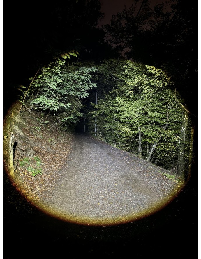 Naglavna svjetiljka Holdcarp Zoomable Sensor Headlamp