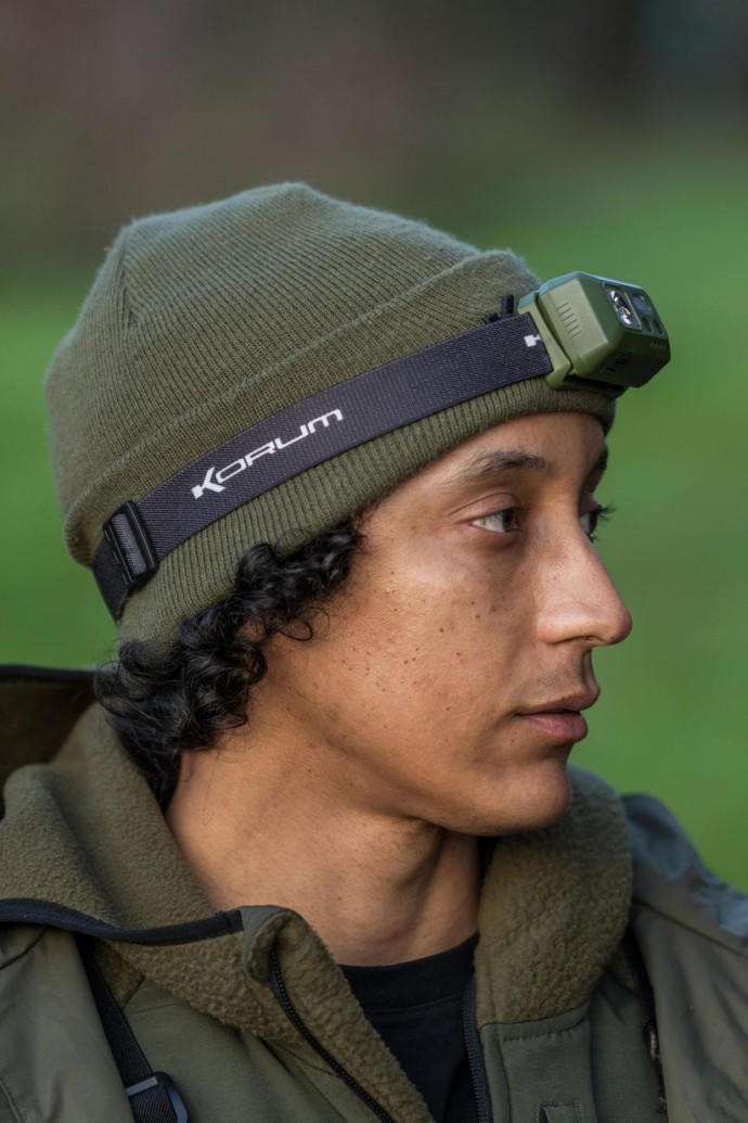 Naglavna svjetiljka Korum Neoteric Compact Headtorch 550 Lumen