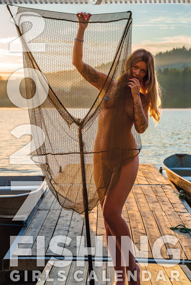 Nástěnný Rybářský Kalendář Fishing Girls Calendar 2027