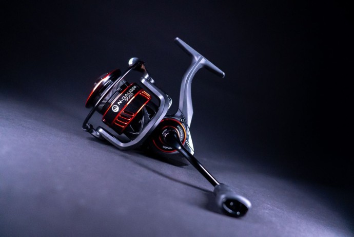 Navijak Guru N-Gauge Pro Reel (Plus Spare Spool)