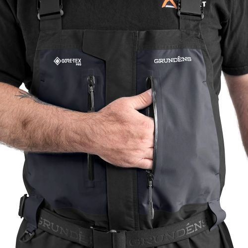 Nohavice s Laclem Grundéns Gore-Tex Pro Fishing Bib Obsidian