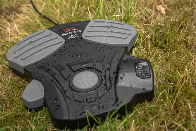 Nožna pedala Rhino Motors BMR GPS Foot Pedal