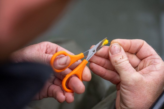 Nožničky Guru Rig Scissors