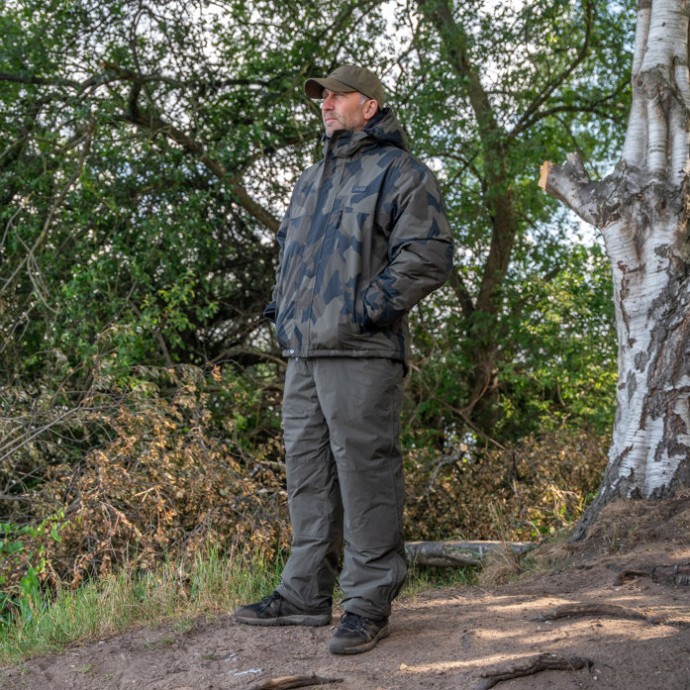Odijelo Avid Carp Distortion Camo Thermal Suit
