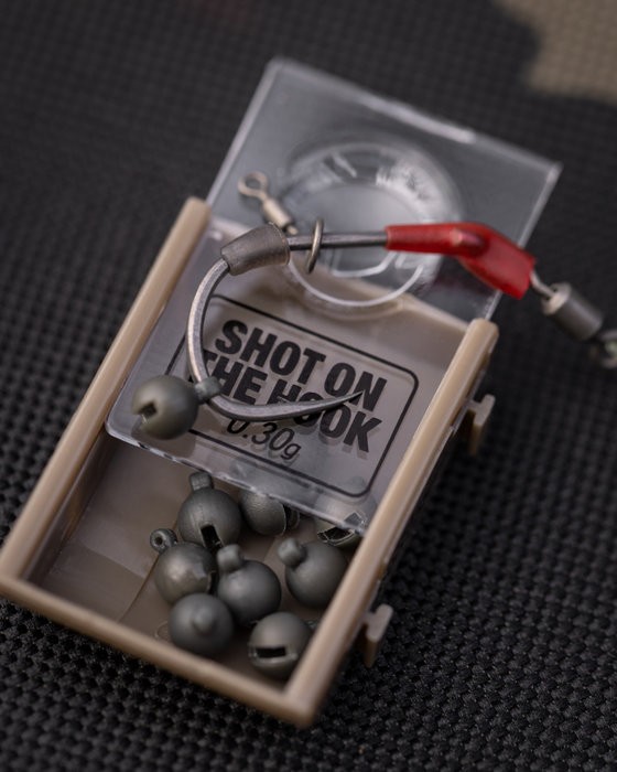 Olovo Korda Shot on the Hook