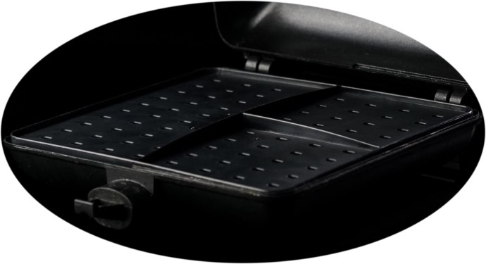 Pladanj za parenje za tavu RidgeMonkey Connect Combi Streamer Tray