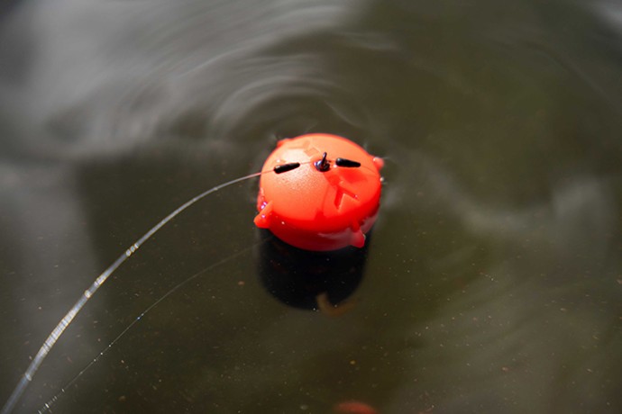 Plovuća Hranilica Korum Floating Feeder