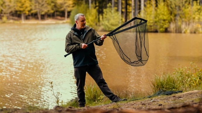 Plutajući Podmetač Giants Fishing s Pogumovanom Mrežicom Deluxe