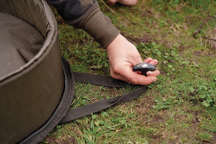 Podloška Korda Basix Carp Cradle XL