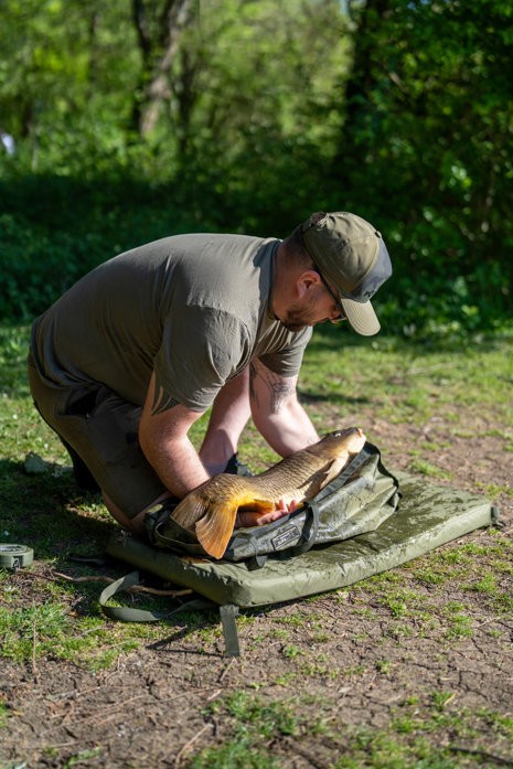 Podloška Korum Supa LiteFishcare Set