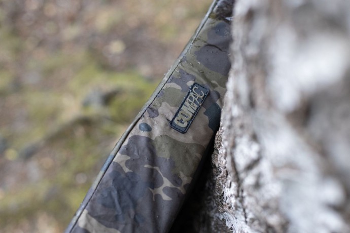 Podložka Korda Compac Flat Mat Dark Kamo