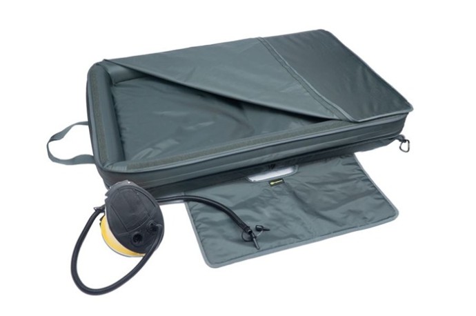 Podložka RidgeMonkey ProCare Inflatable Unhooking Mat
