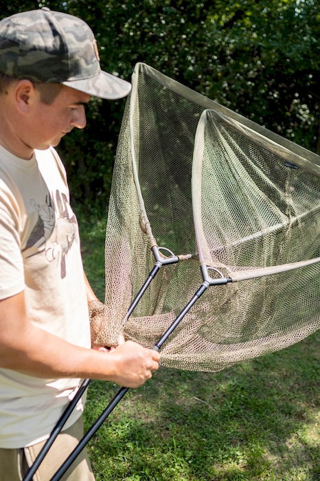 Podmetač Giant Fishing Carp Landing Net Gaube