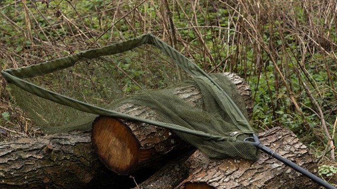 Podmetač Wychwood Riot 42“ 6ft/180cm Landing Net