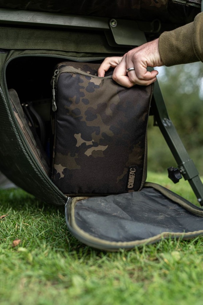 Pouzdro na Příslušenství Korda Compac 200 Tackle Pouch Dark Kamo