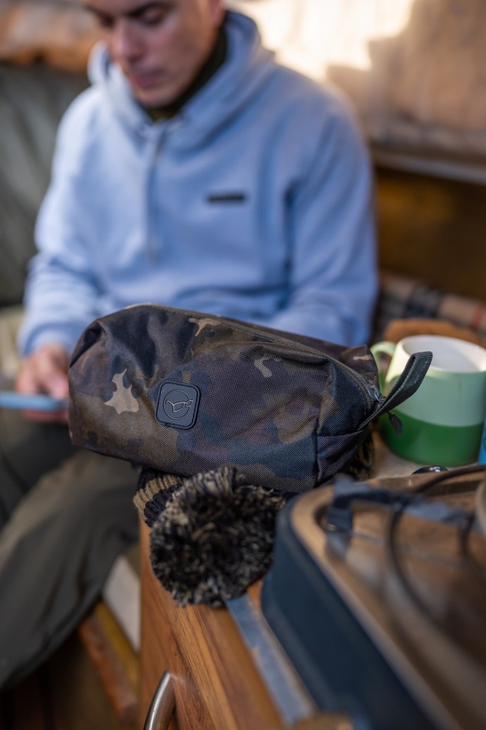 Pouzdro na Příslušenství Korda Wash Bag Dark Kamo