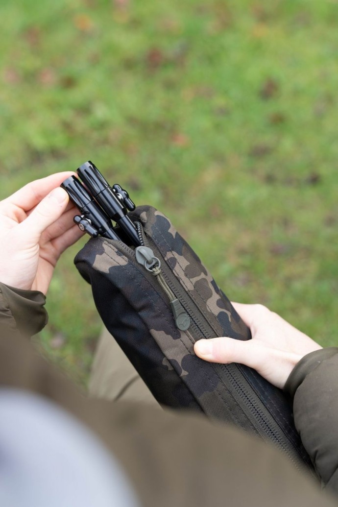 Pouzdro na Tyče Korda Compac Storm Pole Bag Dark Kamo