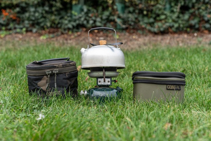 Pouzdro Na Vařič Korda Compac Stove Bag Dark Kamo