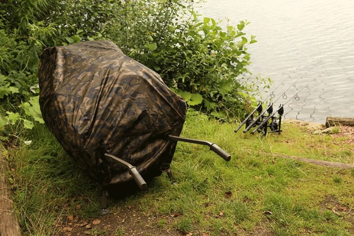 Prekrivač za kolica Fox Camo Barrow Cover