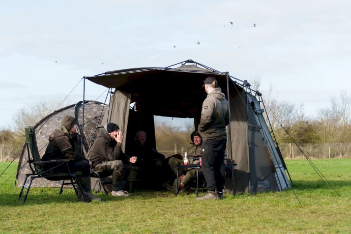 Přístřešek Nash Bank Life Gazebo Plus