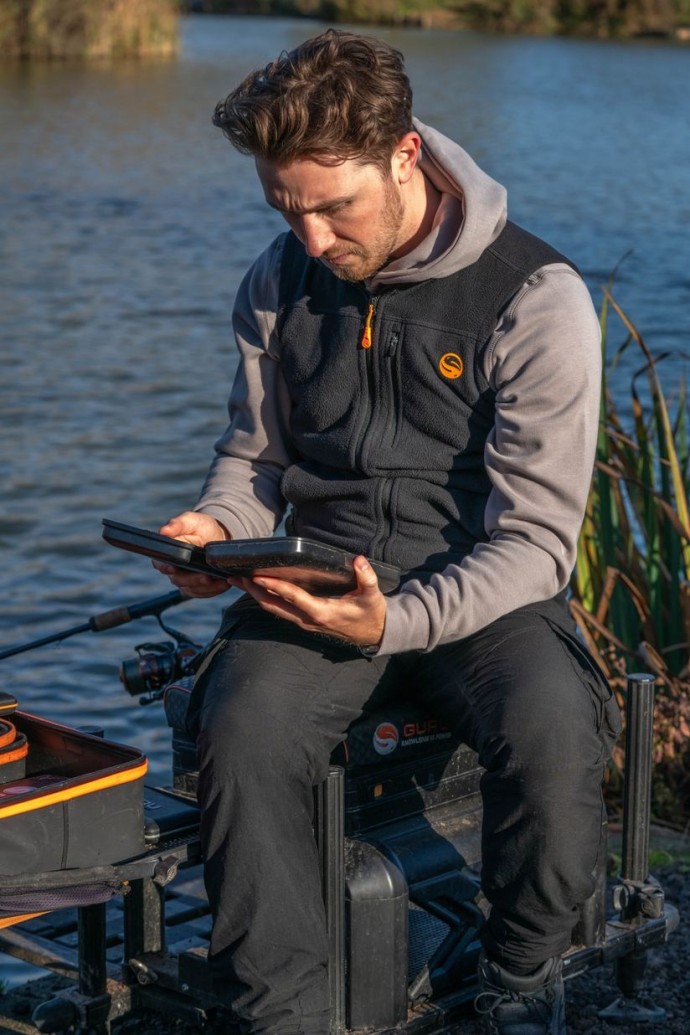 Prsluk Guru Fleece Gilet Black