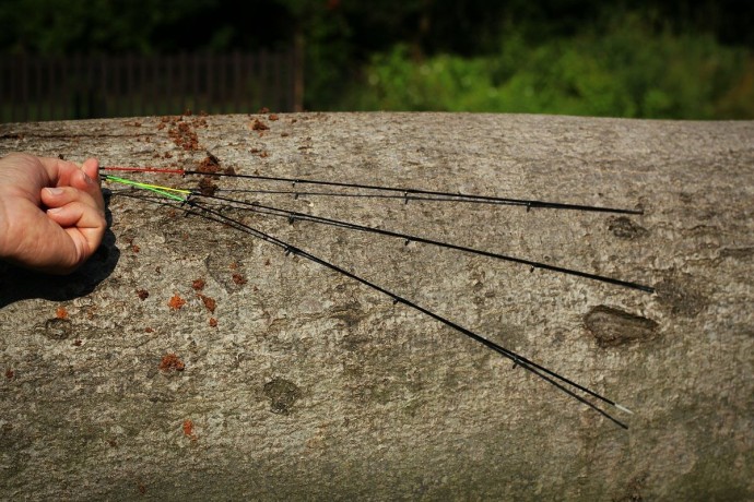 Prut Giants Fishing Black Method Feeder 3,0m 40-90gr + naviják Gaube FD 3000