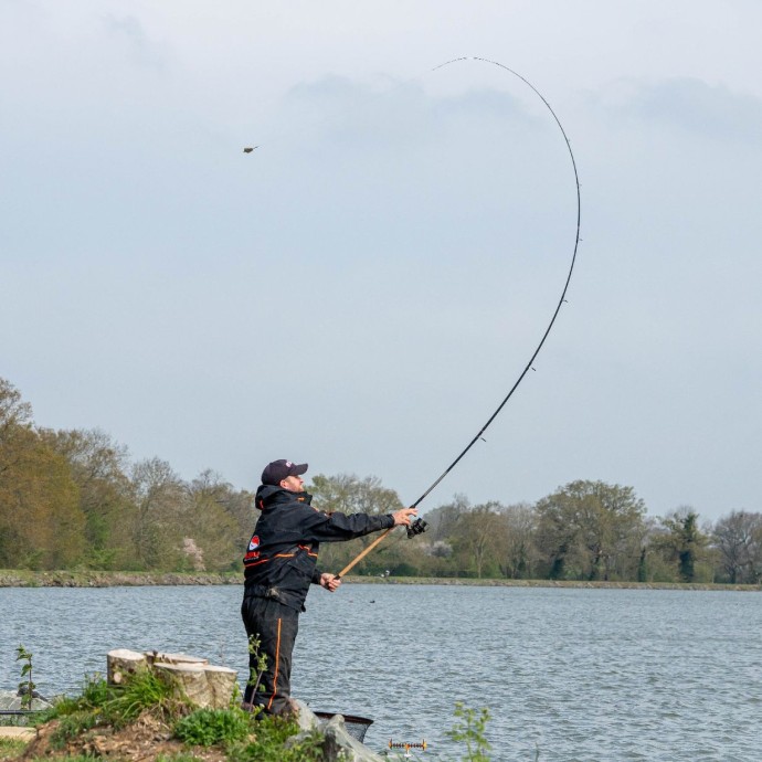 Prút Guru A-Class Heavy Feeder 13ft 3,90m 1-90g