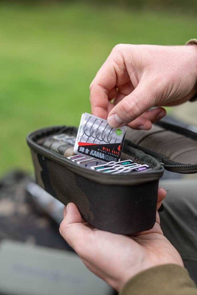 Puzdro Korda Compac 55 Tackle Pouch Dark Kamo