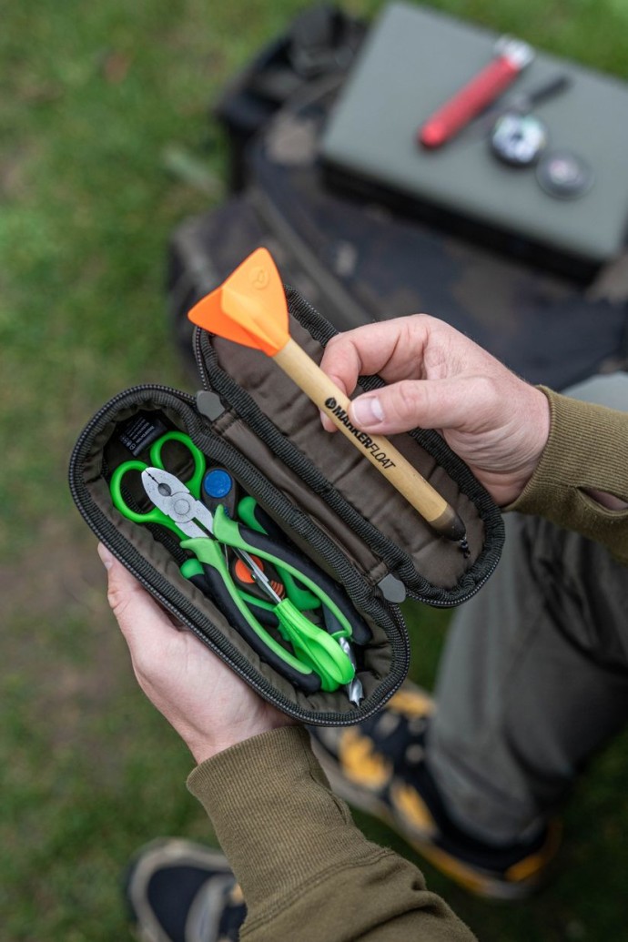 Puzdro Korda Compac 55 Tackle Pouch Dark Kamo