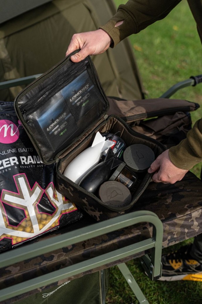 Puzdro na Príslušenstvo Korda Compac 200 Tackle Pouch Dark Kamo