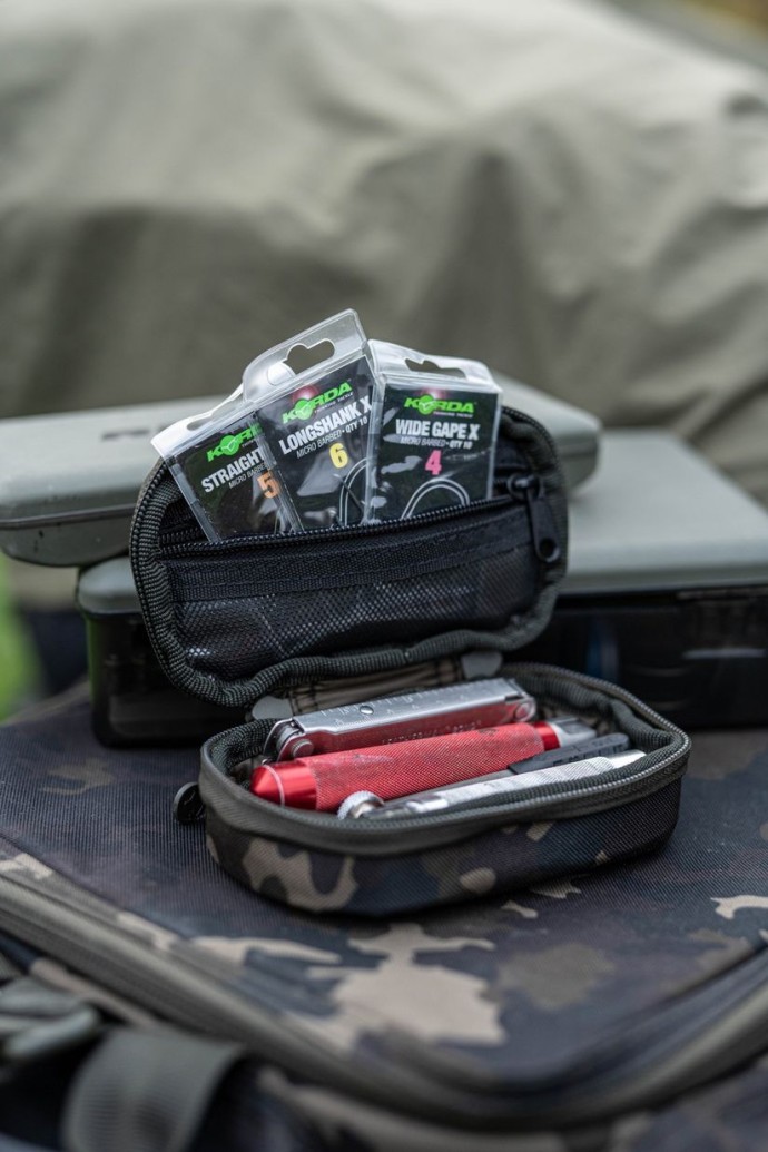 Puzdro na Príslušenstvo Korda Compac 70 Tackle Pouch Dark Kamo
