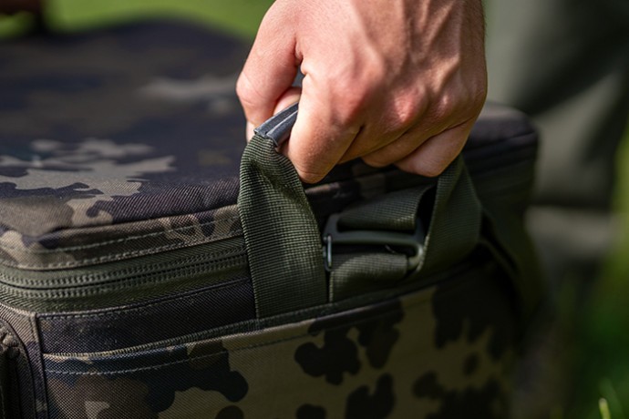 Rashladna Torba Korda Compac Cool Bag Dark Camo