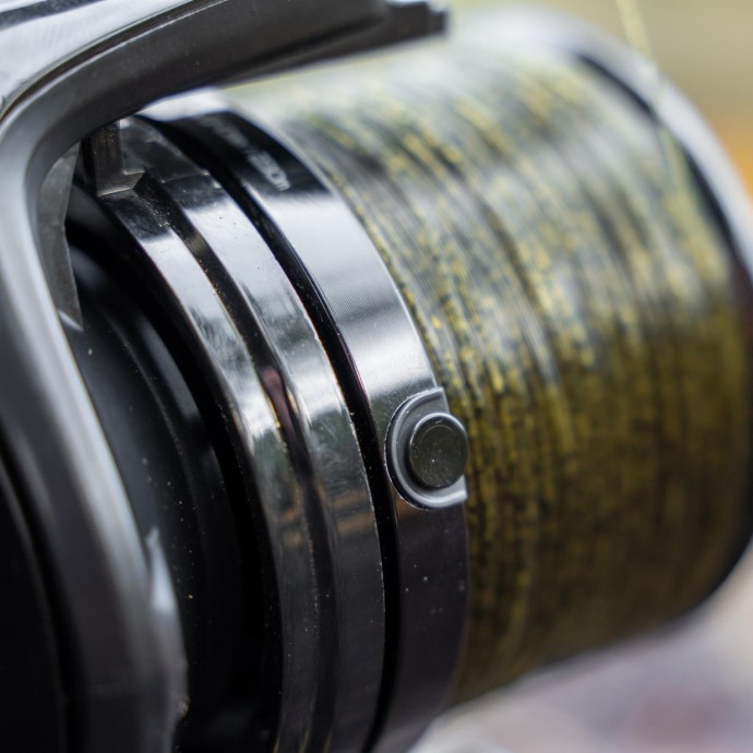 Rola Avid Revolve 12000FS Reel
