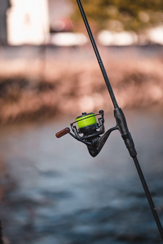 Rola Giants Fishing Deluxe Reel FD 6000 + Rezervna špula 7000 BESPLATNO
