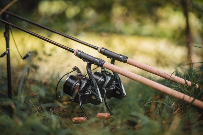 Rola Giants Fishing Deluxe Reel FD 9000 + Špula 10000 Akcija 1+1
