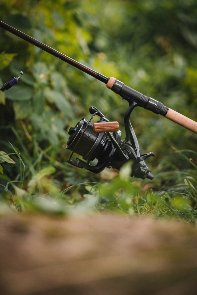 Rola Giants Fishing Deluxe Reel FS 9000 + Cívka 10000 Akcija 1+1