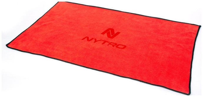 Ručnik Nytro Towel Red 700x450