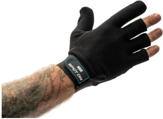 Rukavica za zabacivanje Nash Spot On Casting Glove