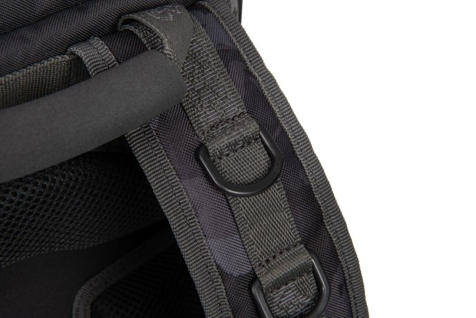 Ruksak Rage Camo Voyager Rucksack + 5x Plastična kutija