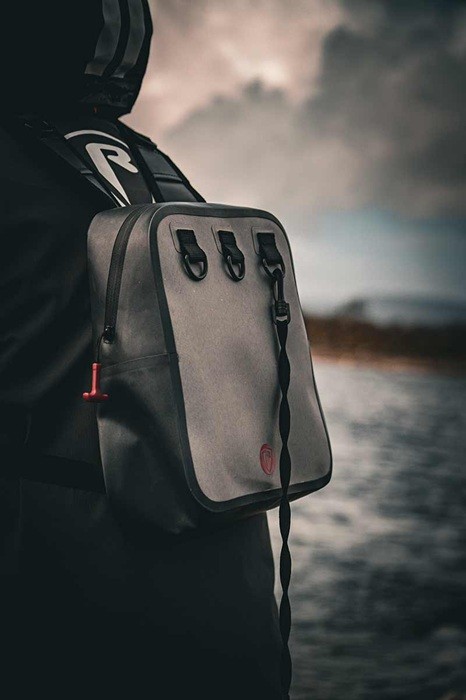 Ruksak Rage Pro Series Waterproof Chest Pack